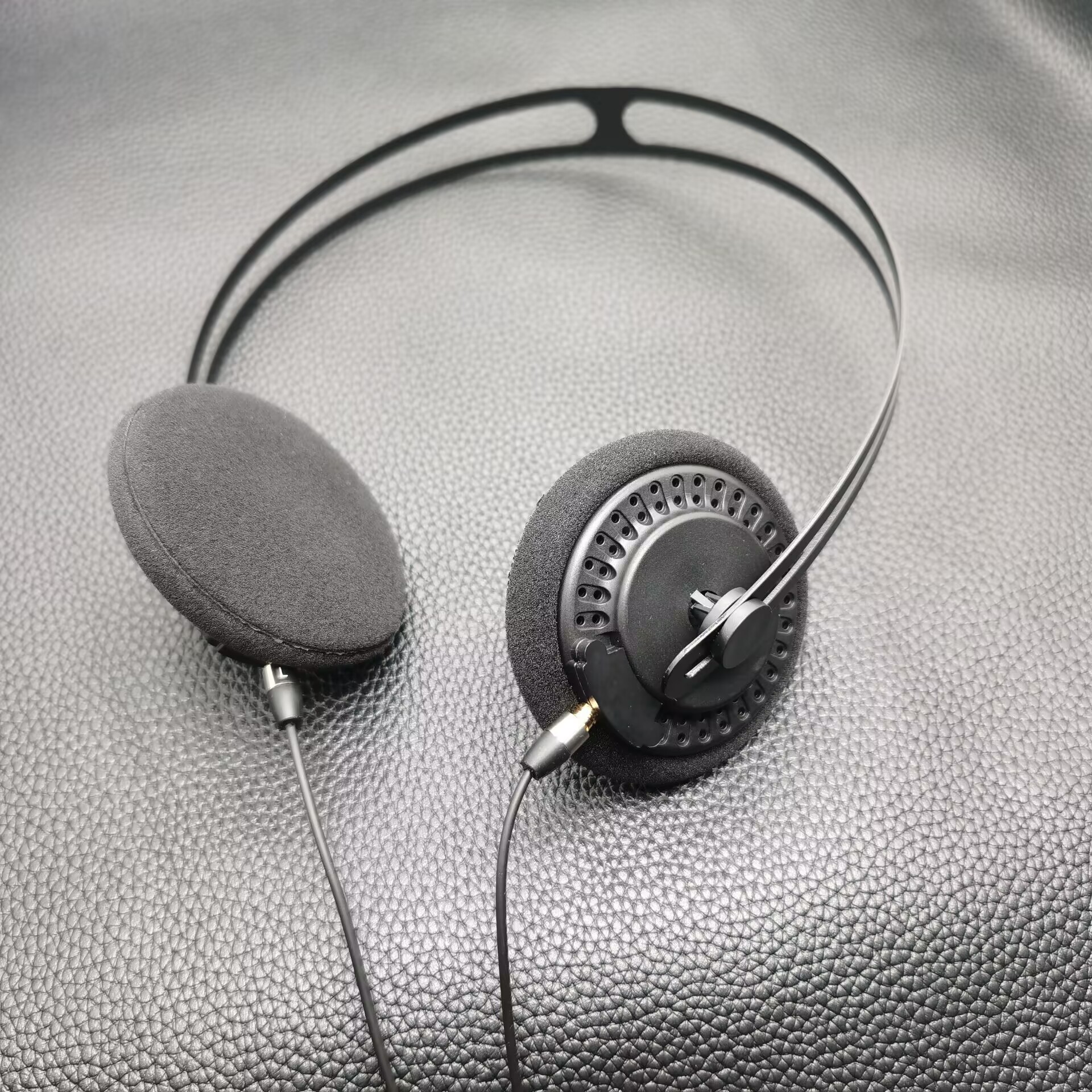 Retro Gaming Cable - Headphone Stereo Poyatu Retro Bass Open