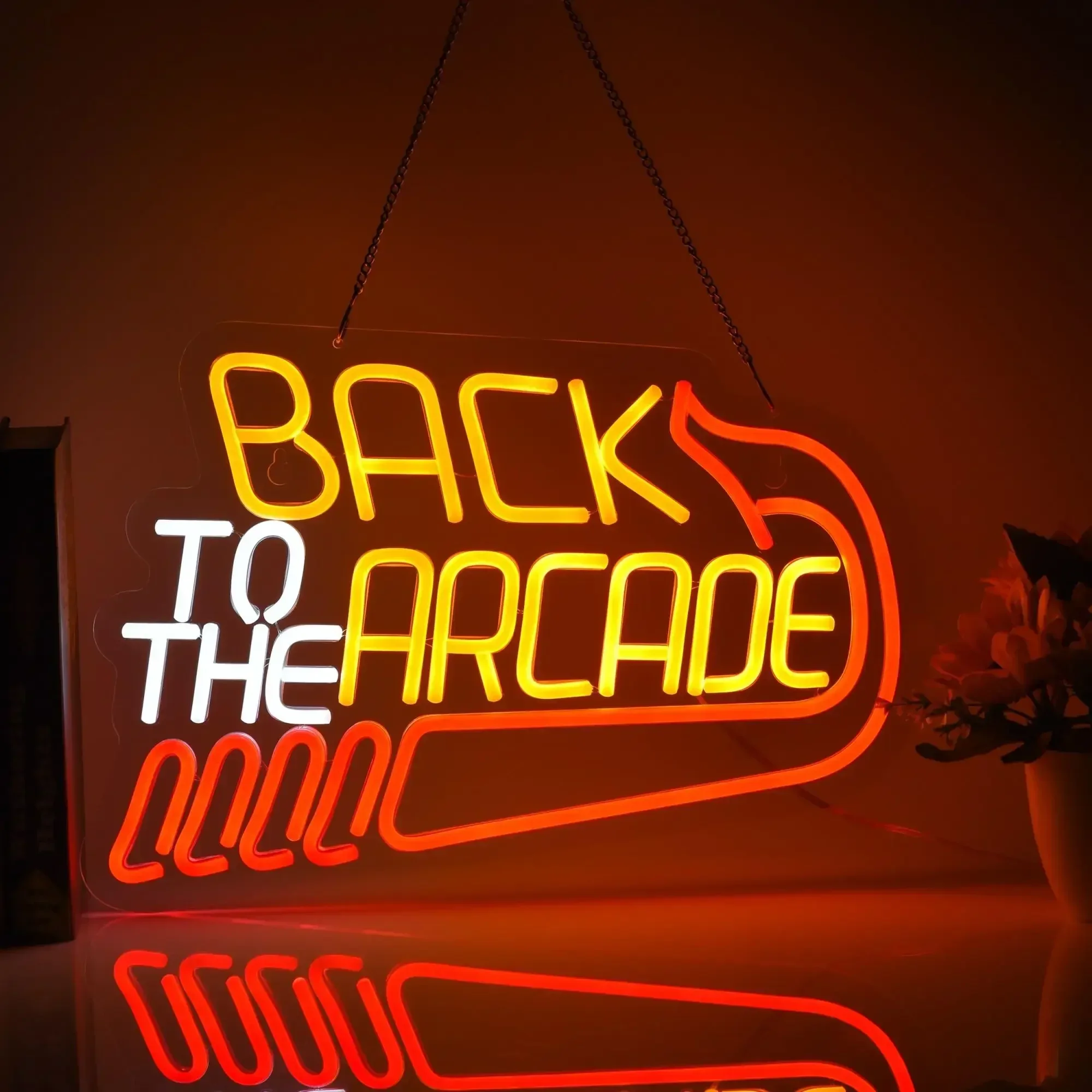 Retro Gaming Gift Ideas - Lampu Neon Arcade Retro untuk Dekorasi